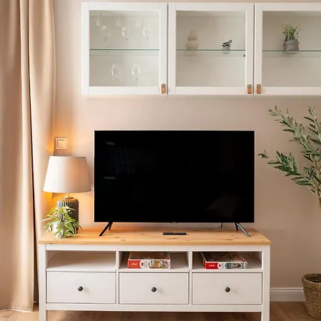 아파트 Oliwny 34 - Balkon Z Widokiem Na Gory 쿠도바-즈루이