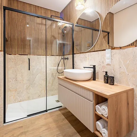 아파트 Oliwny 34 - Balkon Z Widokiem Na Gory 쿠도바-즈루이